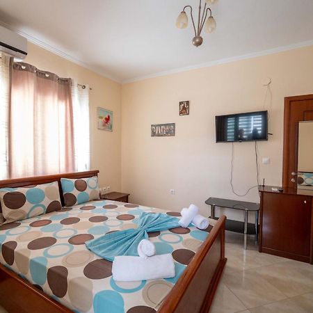 Cozy Veranda Kristian - Free Parking Ksamil Ngoại thất bức ảnh