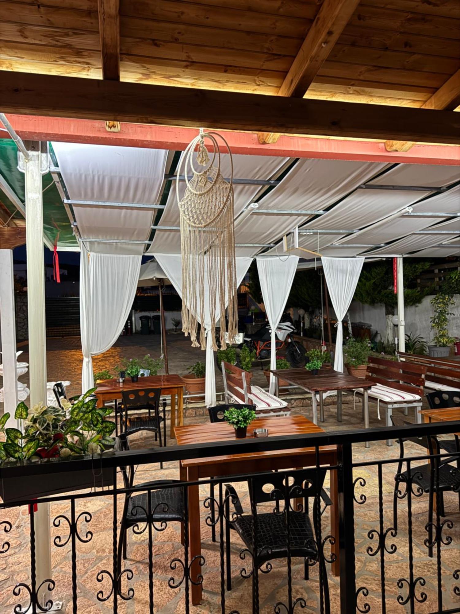 Cozy Veranda Kristian - Free Parking Ksamil Ngoại thất bức ảnh