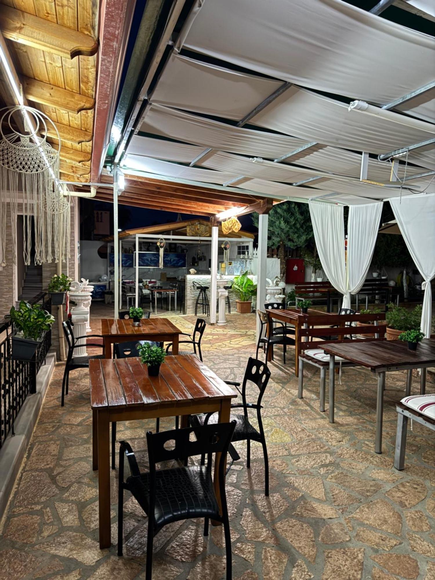 Cozy Veranda Kristian - Free Parking Ksamil Ngoại thất bức ảnh